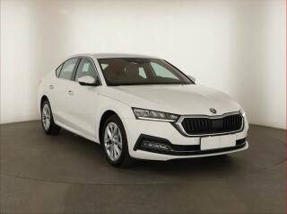 �koda Octavia Style 2.0 TDI, �R,1.maj, Navi