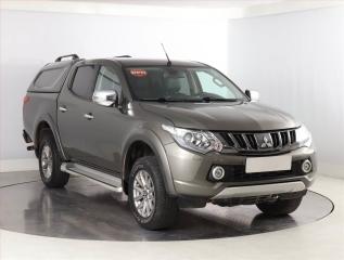 Mitsubishi L200 2.4 DI-D, automat