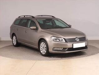 Volkswagen Passat Comfortline 2.0 TDI, Automat