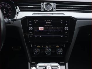 Peugeot 308 (2016) GT Line 2.0 BlueHDi, Navi - náhled 12