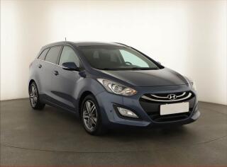 Hyundai i30 1.6 GDI, Serv.kniha, Tempomat