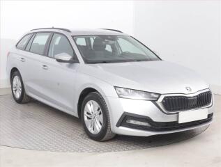 �koda Octavia Ambition 2.0 TDI, �R,1.maj