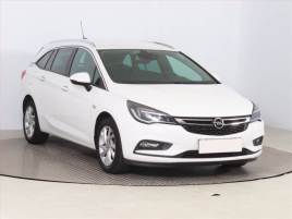 Opel Astra Innovation 1.4 T, R,1.maj