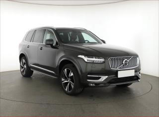 Volvo XC90 B5 AWD