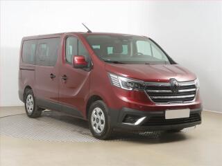 Renault Trafic 2.0 Blue dCi, 8 m�st, L1