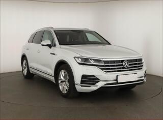 Volkswagen Touareg 3.0 TDI