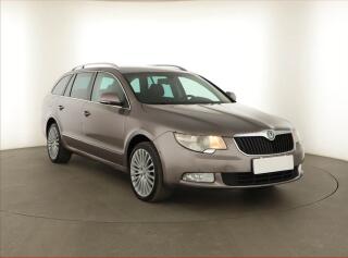 �koda Superb 2.0 TDI, Automat, Xenony