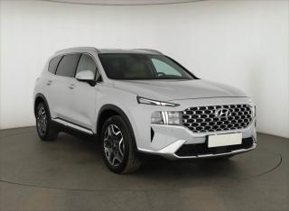 Hyundai Santa Fe Hybrid