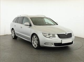 �koda Superb 2.0 TDI, Automat, Serv.kniha