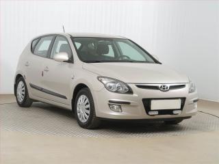 Hyundai i30 1.6 CVVT, Serv.kniha