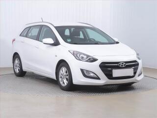 Hyundai i30 1.6 CRDi, �R,1.maj, Serv.kniha