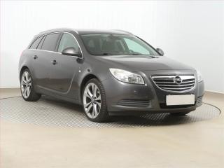 Opel Insignia 2.0 CDTI, po STK, Tan