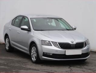 �koda Octavia Ambition 1.6 TDI, �R,1.maj