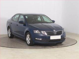 koda Octavia 1.6 TDI, Serv.kniha, Tempomat