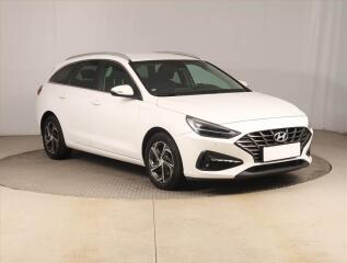 Hyundai i30 1.6 CRDi, �R,1.maj, Serv.kniha