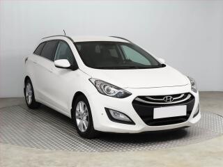 Hyundai i30 1.6 CRDi, Serv.kniha, Xenony