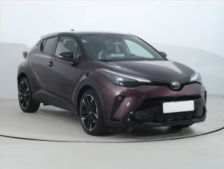 Toyota C-HR GR Sport 2.0 Hybrid, navigace
