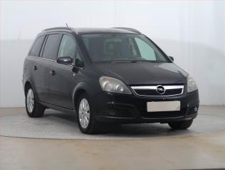 Opel Zafira 1.8, 7�m�st, nov� STK, Ta�n�