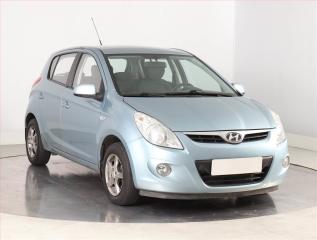 Hyundai i20 Comfort 1.4, Serv.kniha