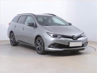 Toyota Auris 1.6 Valvematic, Automat