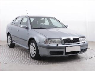�koda Octavia 1.6, nov� STK, Klima