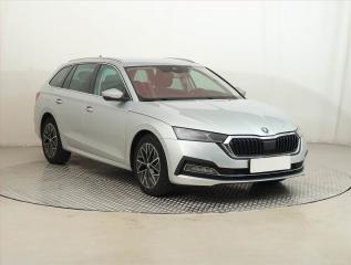 koda Octavia Style 2.0 TDI, R, DPH, DSG!