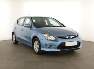 Hyundai i30 1.4 CVVT, �R,1.maj, Serv.kniha