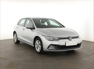Volkswagen Golf Life 1.5 TSI, Serv.kniha