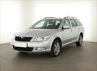 Škoda Octavia (2010) Elegance 2.0 TDI, 4X4, Xenony - náhled 2