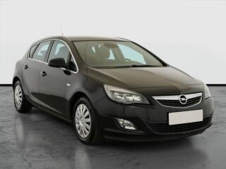 Opel Astra 1.4 T, Serv.kniha, Tempomat