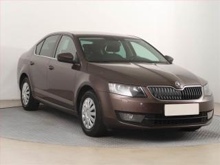 koda Octavia 1.6 TDI, Bi-Xenony, Tempomat