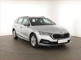 �koda Octavia Ambition 2.0 TDI, �R,1.maj