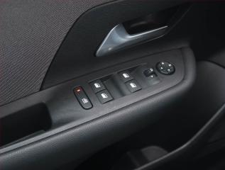 Opel Mokka (2021) 1.2 Turbo, ČR,1.maj - náhled 19