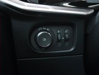 Opel Mokka (2021) 1.2 Turbo, ČR,1.maj - náhled 20