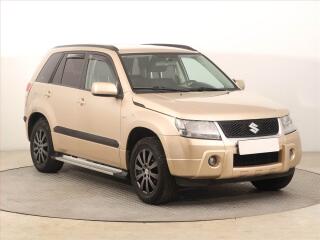 Suzuki Grand Vitara 2.0, 4X4, po STK, Ta�n�