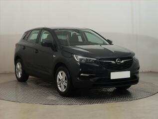 Opel Grandland X 1.2 Turbo, �R,1.maj