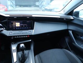 Peugeot 308 (2022) Active 1.2 PureTech - náhled 8