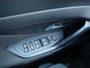 Peugeot 308 (2022) Active 1.2 PureTech - náhled 15