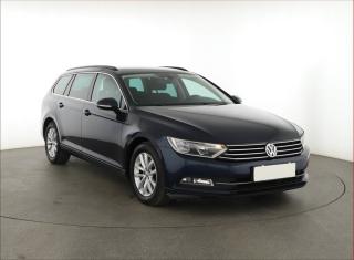 Volkswagen Passat 2.0 TDI, Navi, Park.senzory