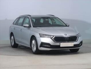 �koda Octavia Ambition 2.0 TDI, �R,1.maj