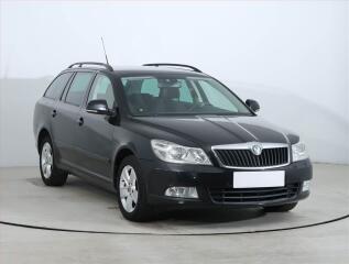 �koda Octavia 1.6 TDI, Serv.kniha, Xenony