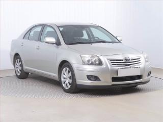 Toyota Avensis 2.0 D-4D, v dobr�m stavu
