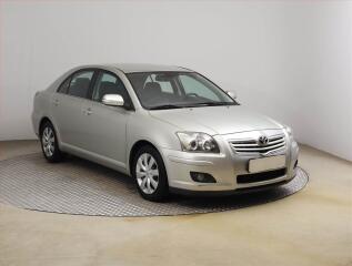 Toyota Avensis 2.0 D-4D, jezd� dob�e