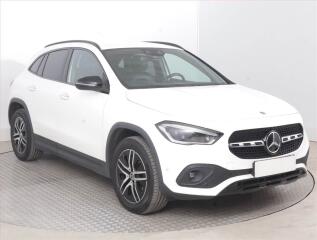 Mercedes-Benz GLA 200 d 4MATIC