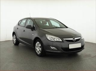 Opel Astra 1.4 16V, Tempomat