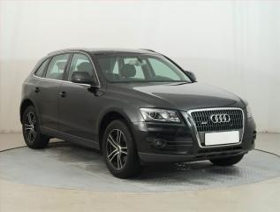 Audi Q5 basis 2.0 TDI, 4X4, Bi-Xenony