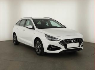Hyundai i30 Family Smart 1.5 T-GDI