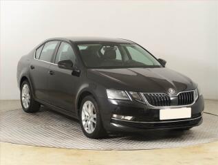 �koda Octavia Style 1.6 TDI, �R,1.maj