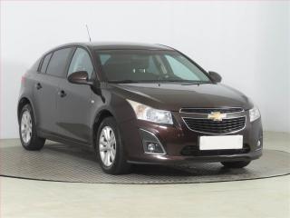 Chevrolet Cruze 1.6 i 16V, R,1.maj
