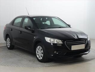 Peugeot 301 1.2 VTi, �R,1.maj, slu�n� stav